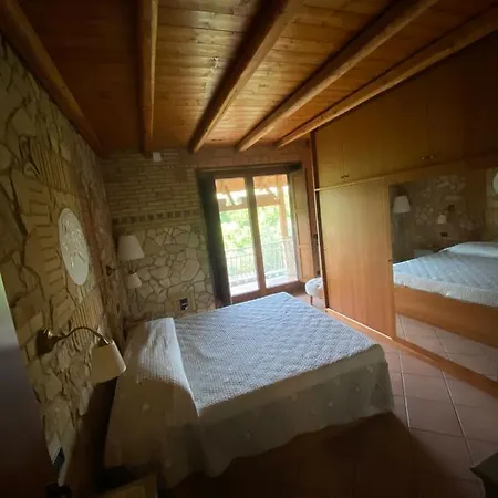 Paola 住宿加早餐酒店