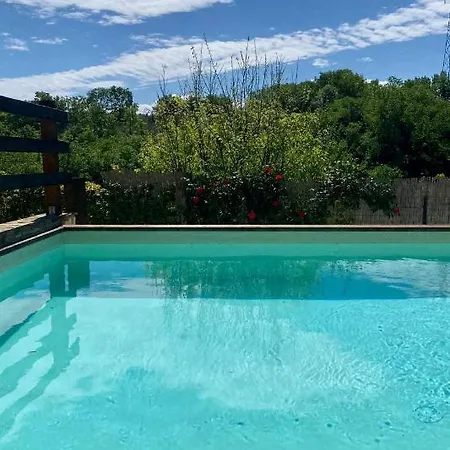 Nocleg ze śniadaniem Paola 4*