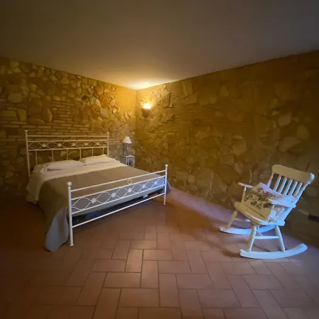 Nocleg ze śniadaniem Paola 4*