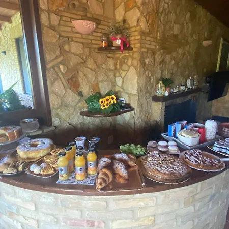 Paola 住宿加早餐酒店 4*