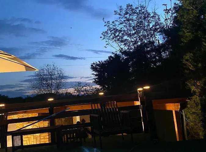 ベッド・アンド・ブレックファスト Paola Villa San Leonardo