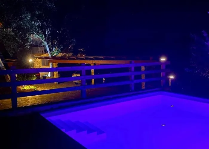 Paola 4* Villa San Leonardo